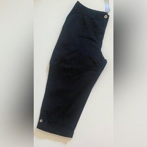 Chico's Black Capri Pants for Women Size 2.5 US 14